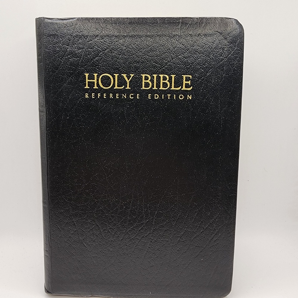 Regency Reference Holy Bible King James Version Reference Gold Filligree Red